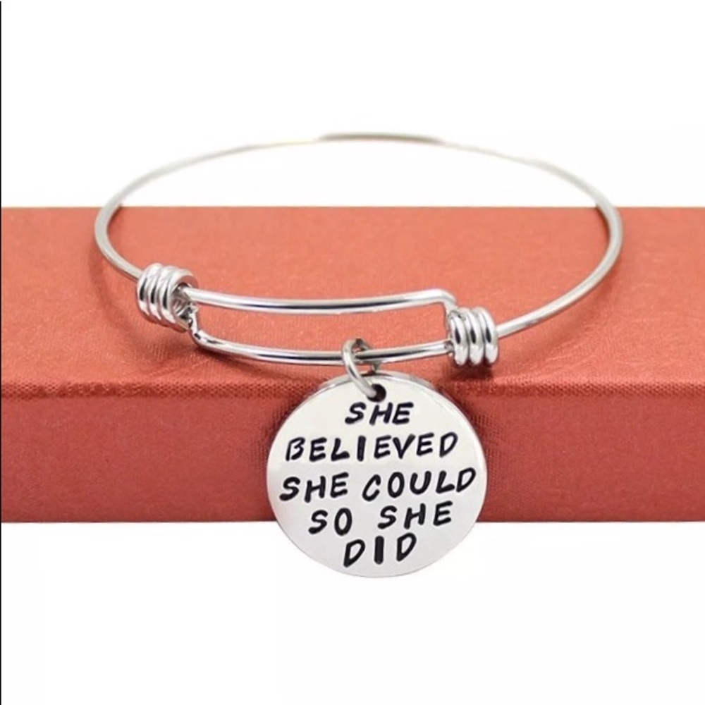 🌹🌺Inspirational Expandable Bangle Bracelet.